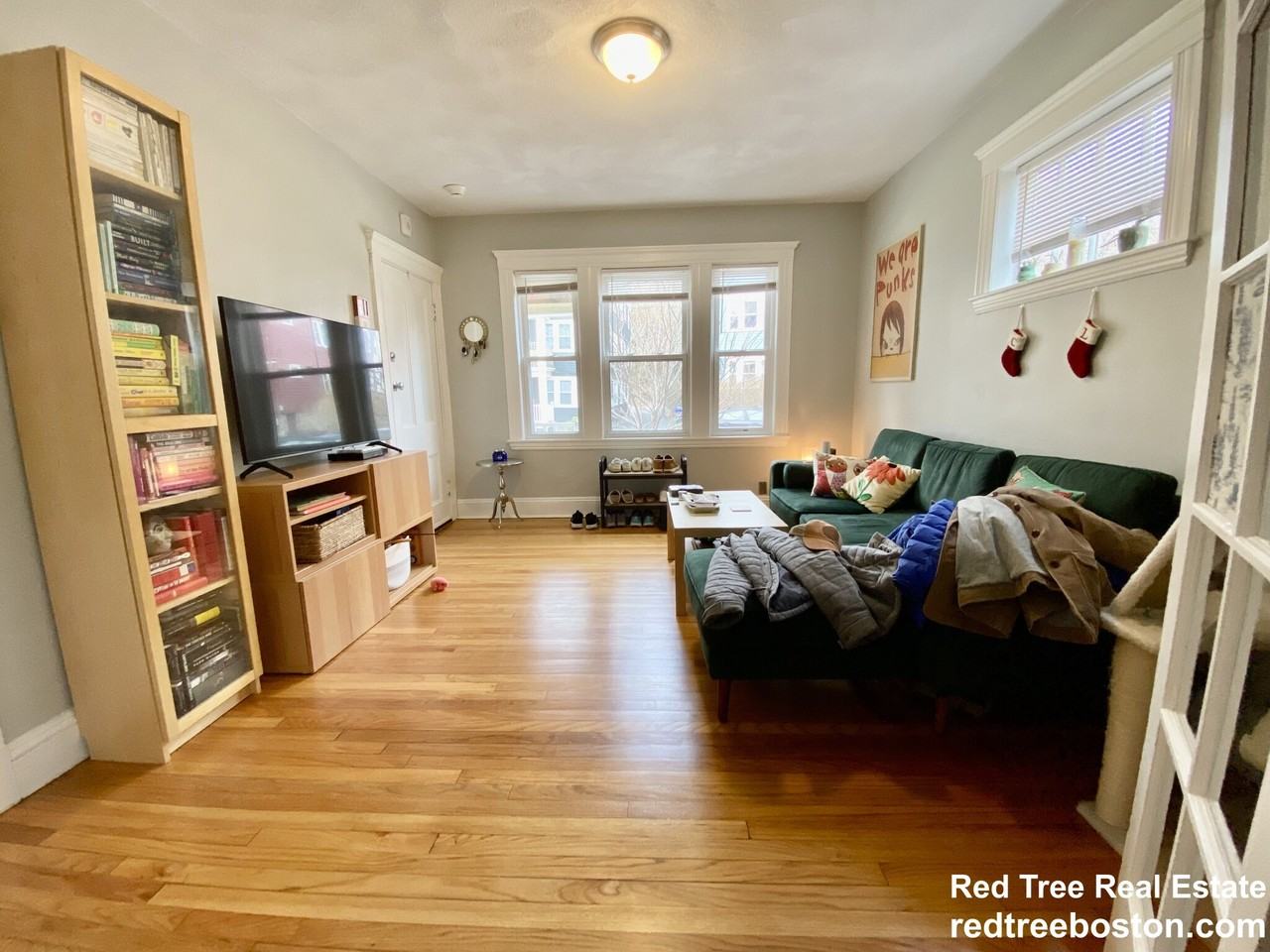 24 Saint Peter St #1L - Photo 2 of 15