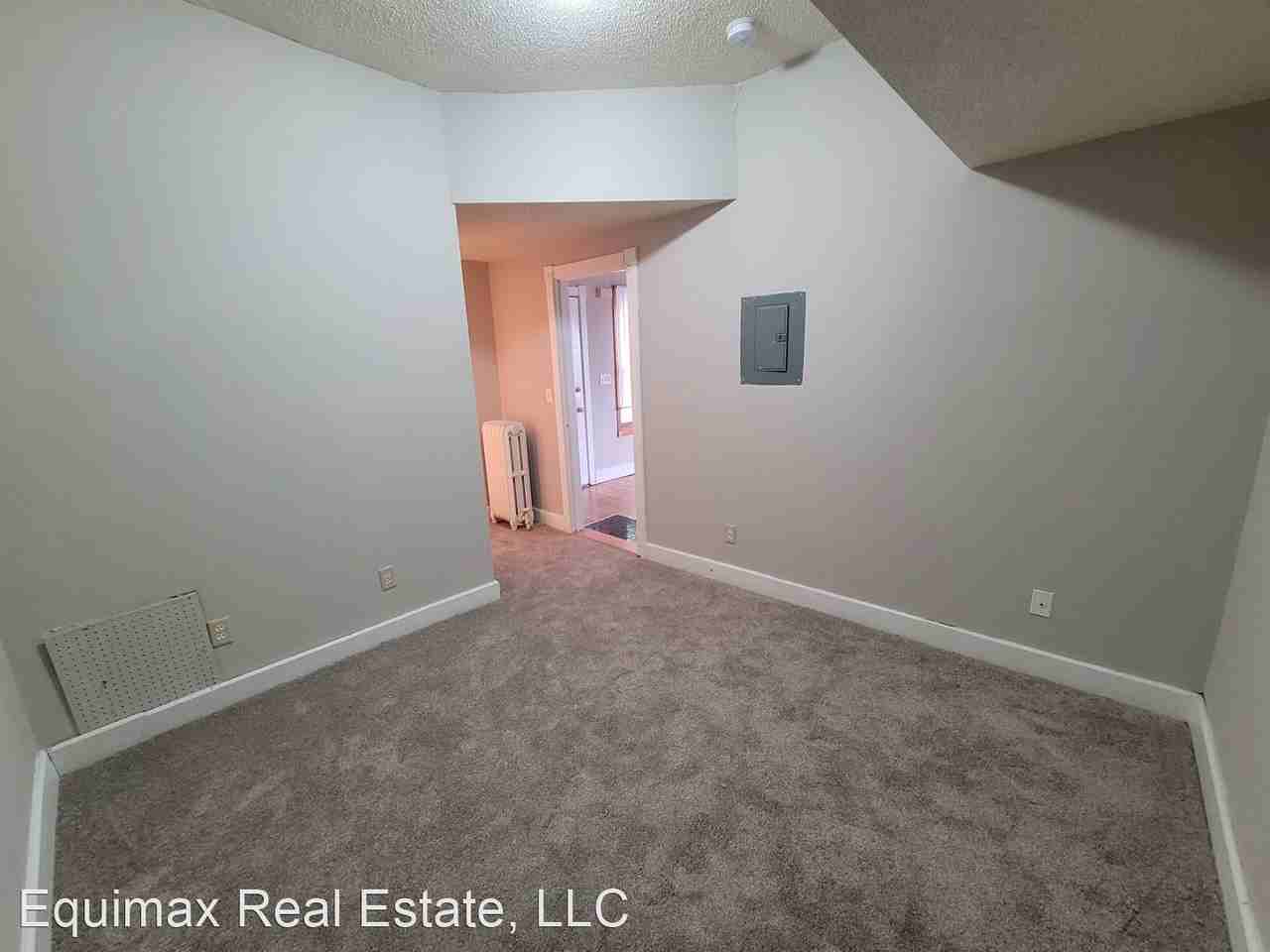 1619 Hubbard Ave. - Photo 3 of 5