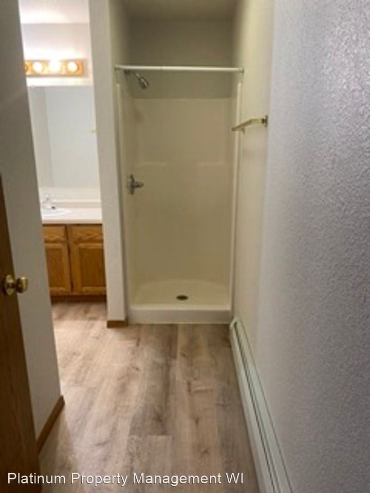 5601 Sandpiper Drive - Photo 3 of 25