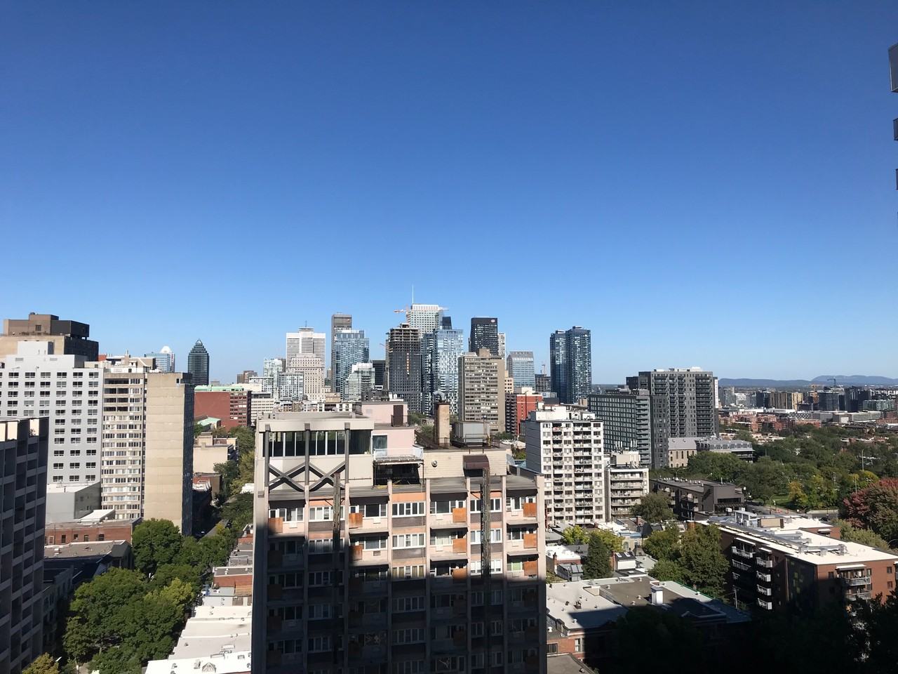 2300 Rue Tupper #1809