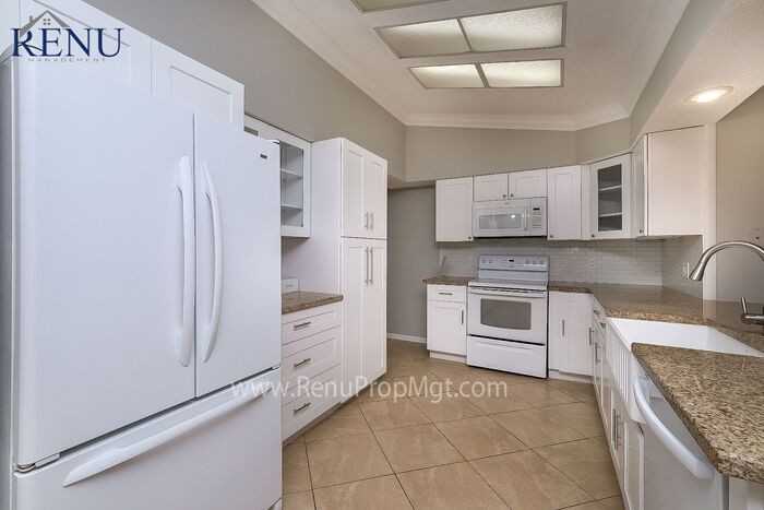 11413 Nature Trl - Photo 3 of 17