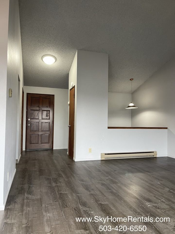 1238 Dorval Avenue Northwest - Photo 3 of 16