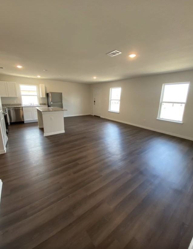 413 E Hull St #1 - Photo 7 of 22