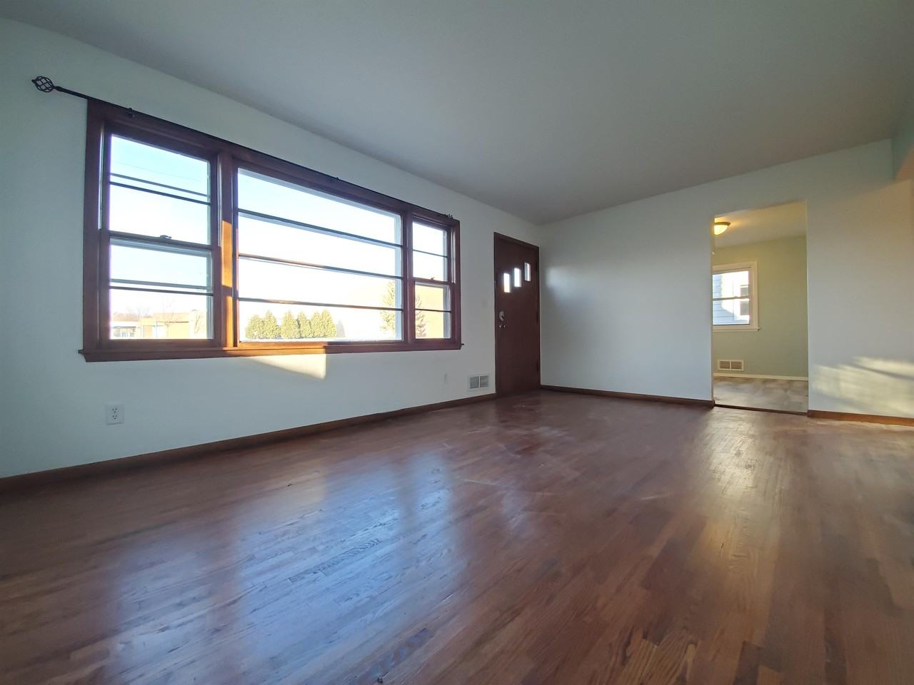 2004 16 1/2 St Nw #1 - Photo 3 of 16