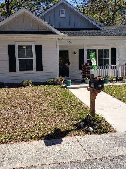 704 Burroughs St #A - Photo 3 of 17