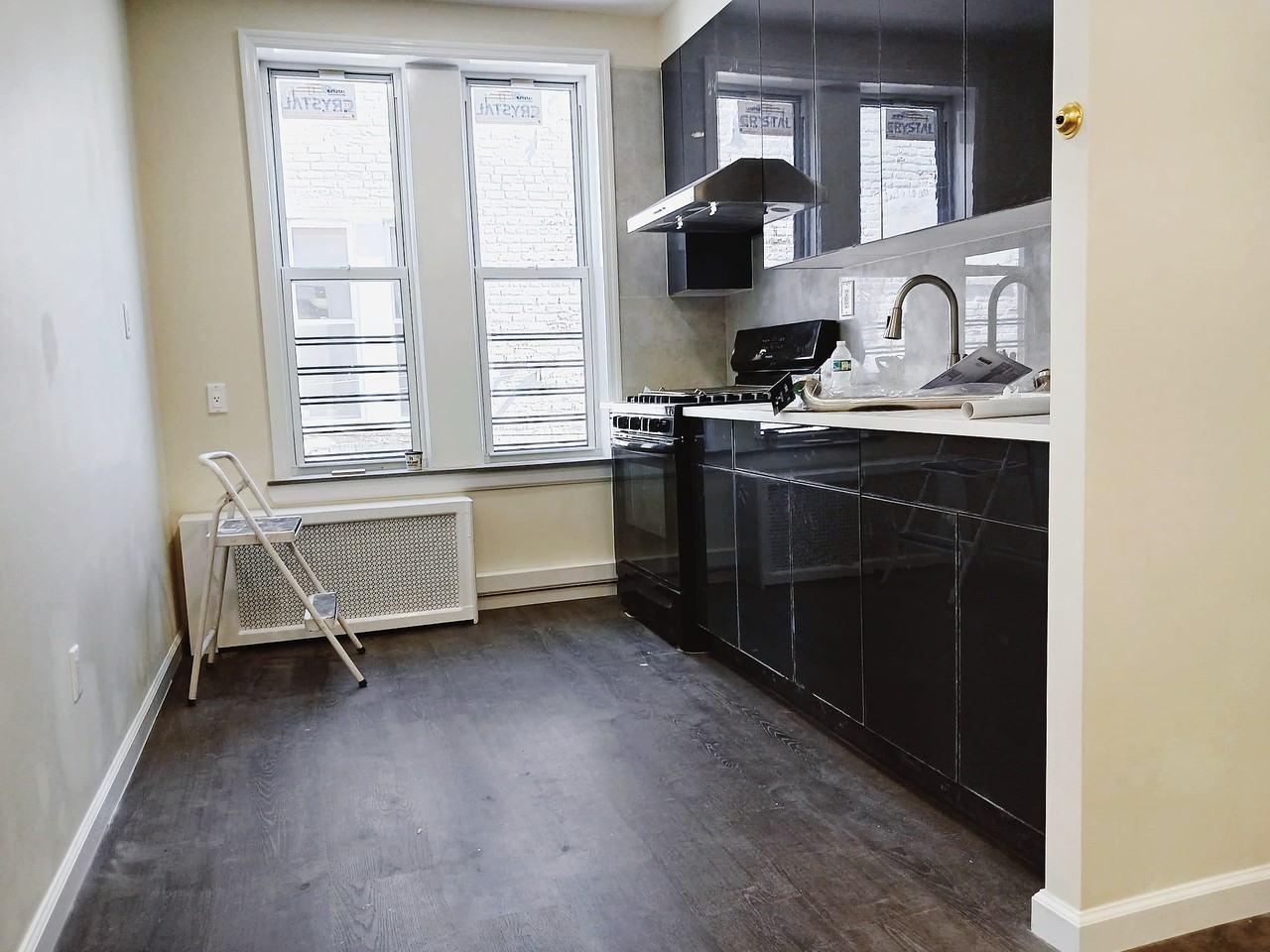 78th Street 2f, New York, NY 11214 3 Bedroom Apartment for Rent