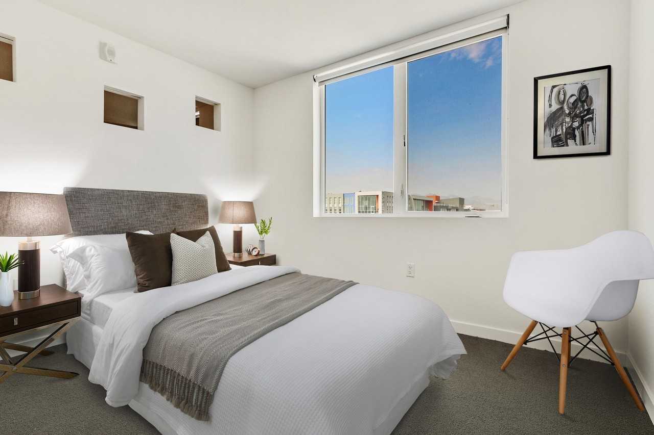 L Lofts - Photo 2 of 50