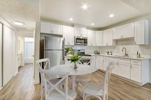 featured image of 21205 Roscoe Blvd