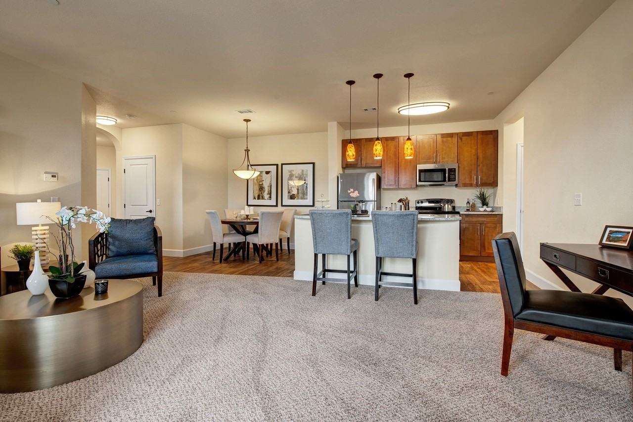 La Bella Vita Apartments 4986 Amarosa Hts, Colorado Springs, CO 80920