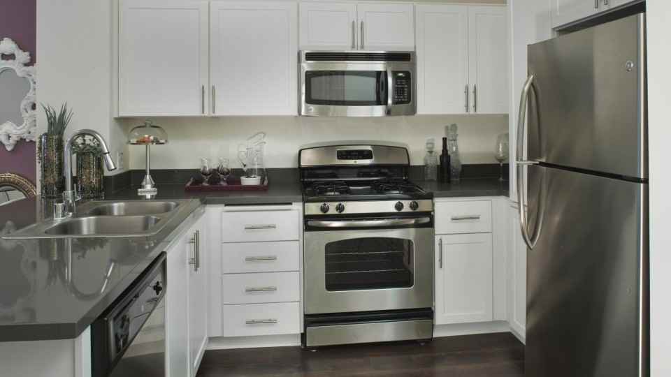 Artisan at Main Street Metro - Photo 2 of 31