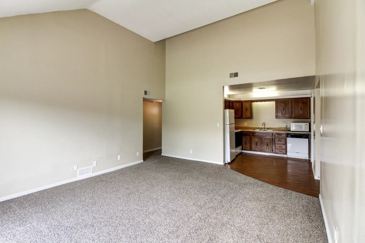 Mandalay On Pacific - Photo 4 of 50