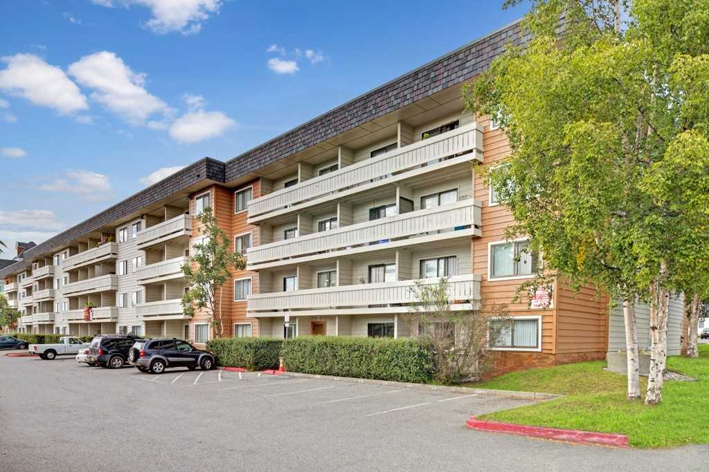 Park Plaza - Photo 2 of 17