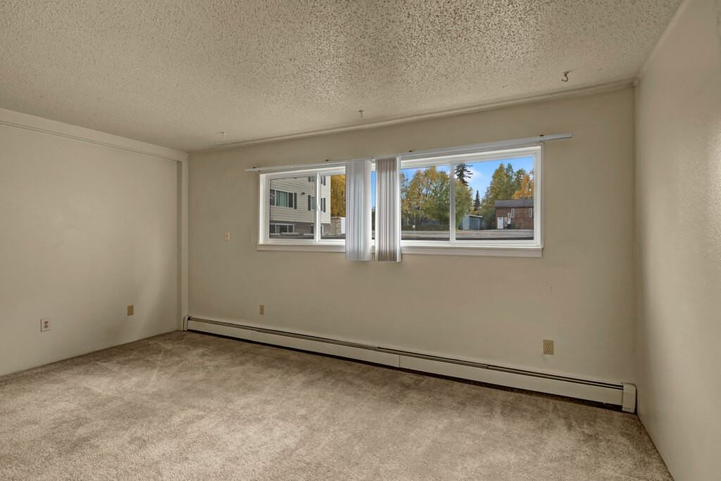 Montclair - Photo 3 of 6