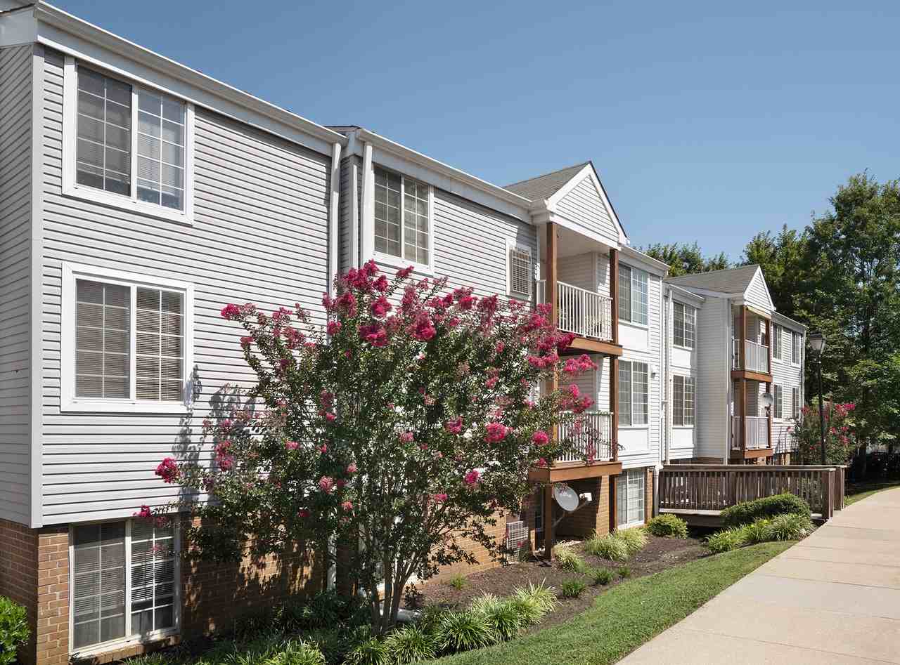 The Apartments at Canterbury 9206 Oswald Way, Rossville, MD 21237
