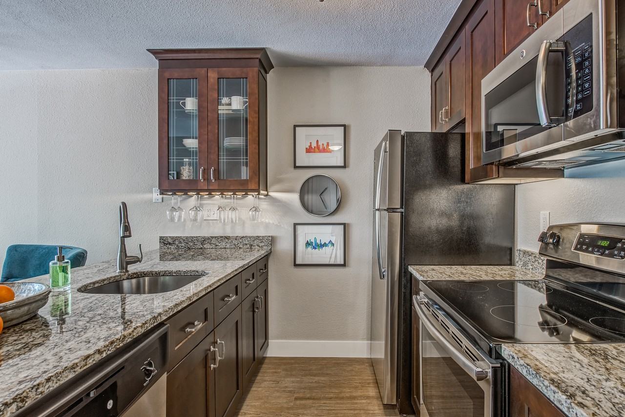 Bayaud Tower & The Gardens - Photo 3 of 50