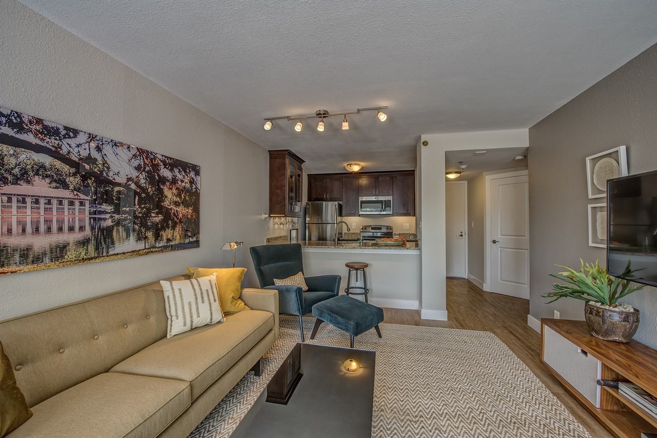 Bayaud Tower & The Gardens - Photo 6 of 50