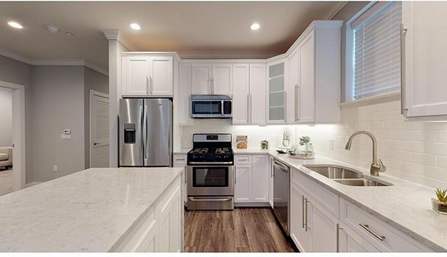 Fairfield Metro At Farmingdale Village - Photo 4 of 18