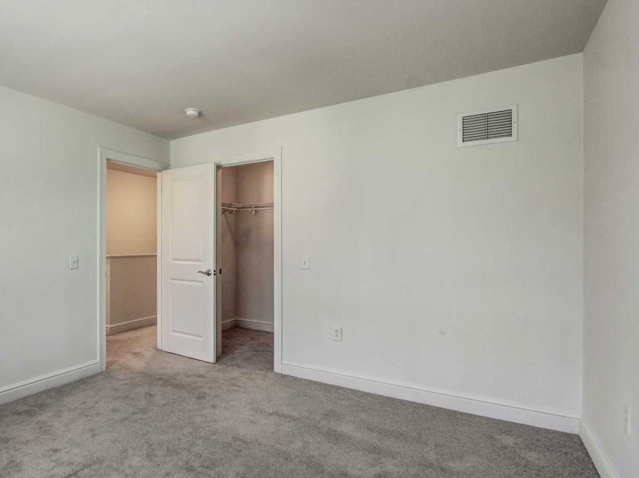 Reserve At Summerset - Photo 5 of 25