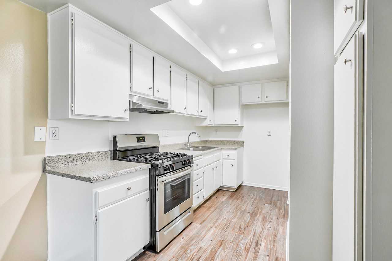 Park Plaza Apartments 17050 Downey Ave, Bellflower, CA 90706 Zumper