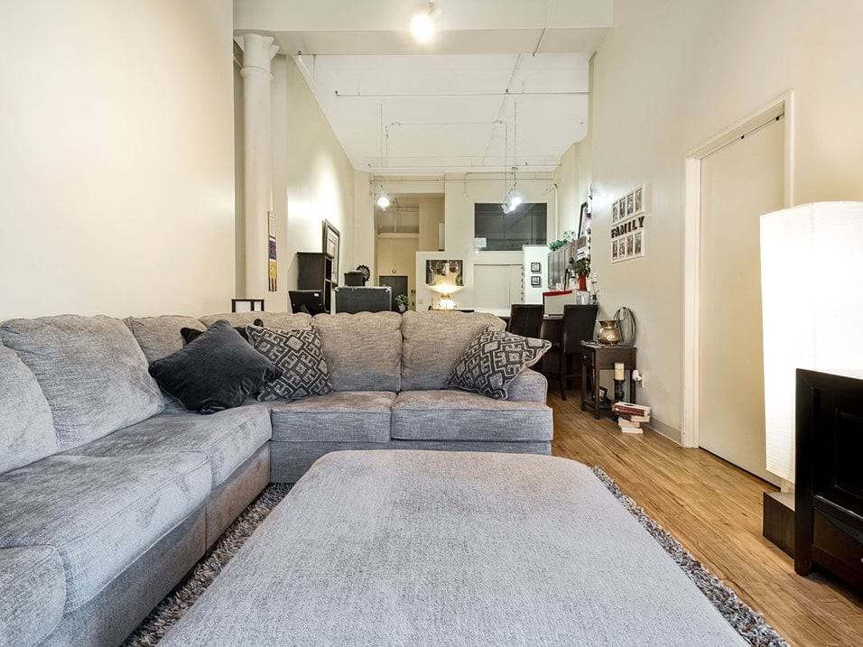 Denver Building Housing At The Denver Dry - Photo 4 of 14