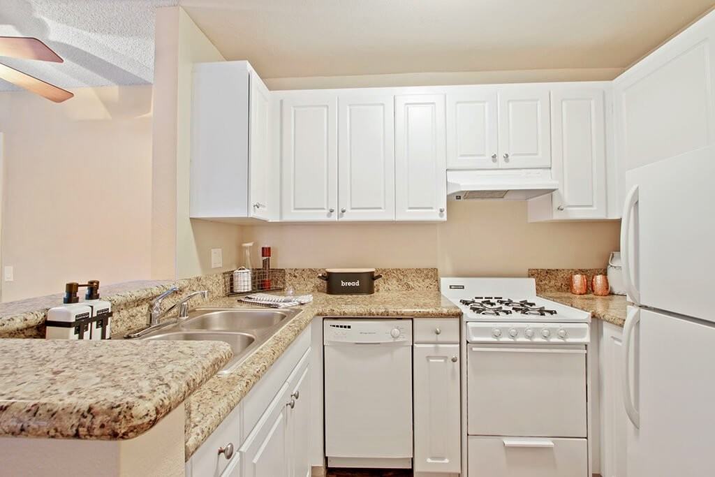 Harvard Manor Apartments 21 California Ave, Irvine, CA 92612 Zumper