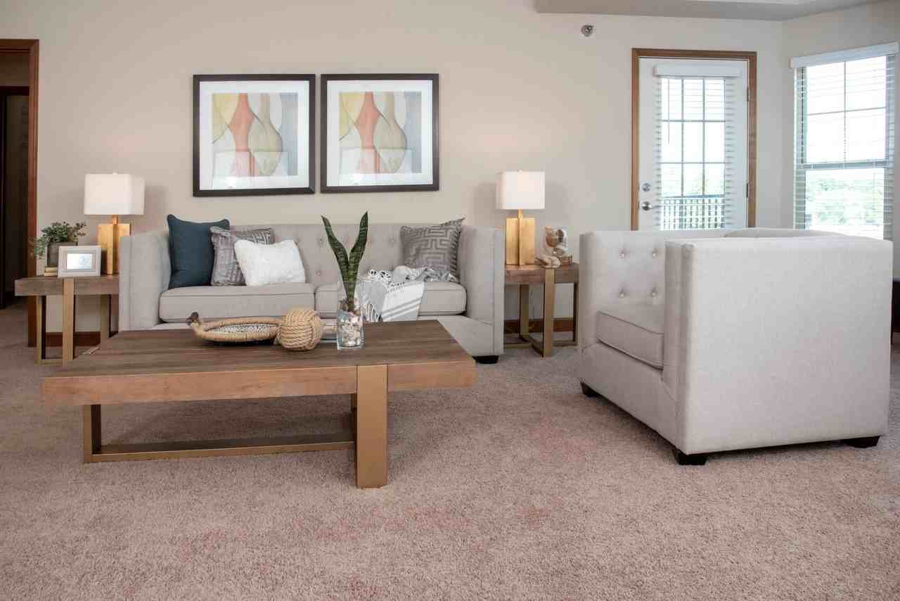 Cornelia Place - Photo 6 of 48