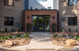 featured image of 3575 Lexington Ave S