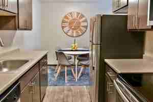 featured image of 1926 Oakdale Ave