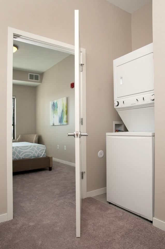 The Axis - Photo 7 of 50