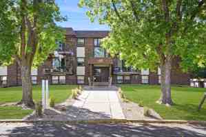 featured image of 4309 Rhode Island Ave N