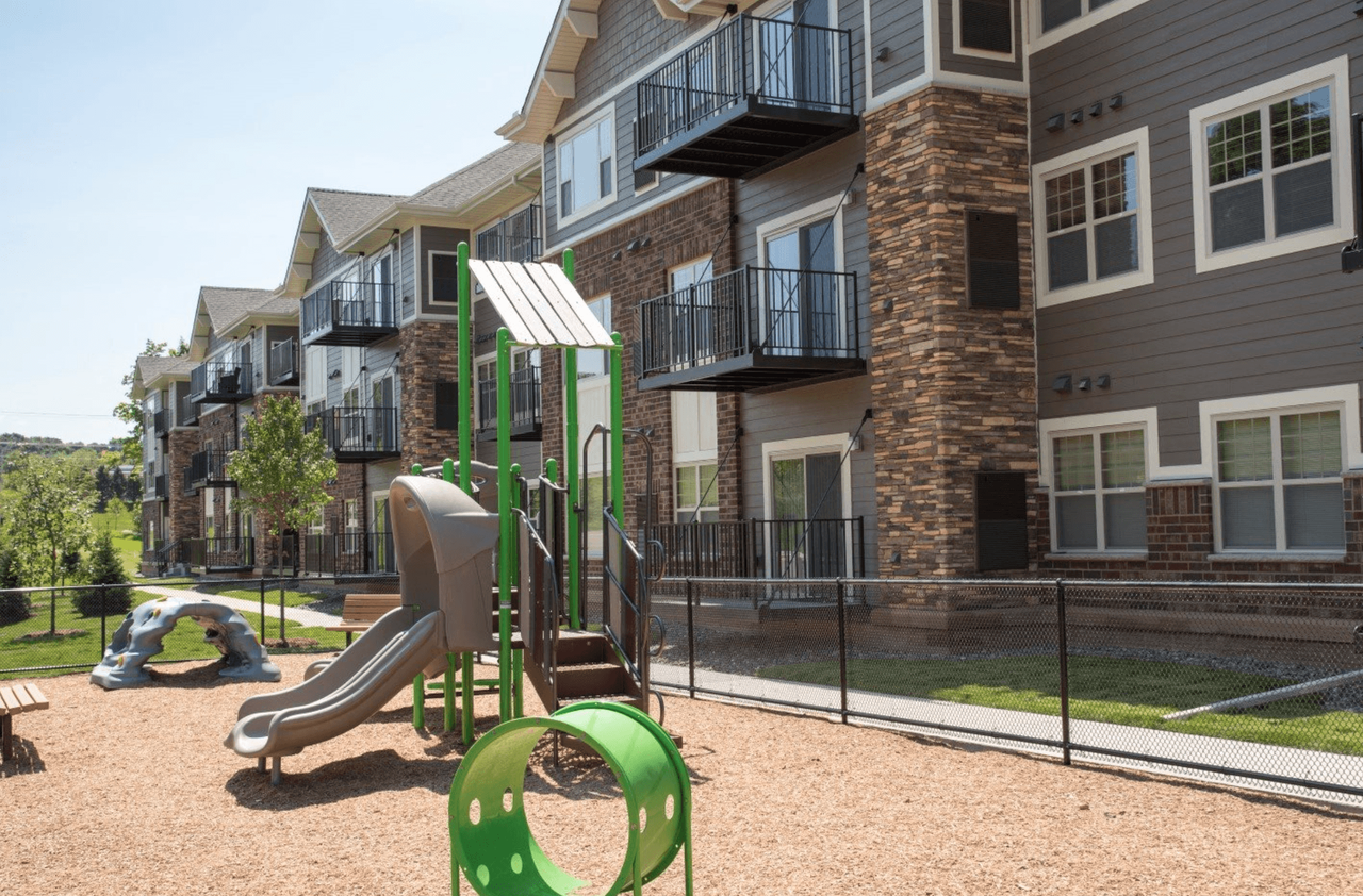 Pike Lake Marsh - Photo 4 of 11