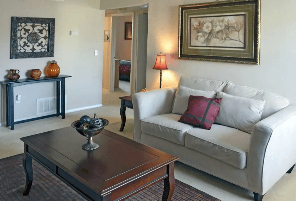 Sierra Forest Apartments - Photo 2 of 18