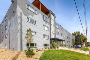 featured image of 4185 E Florida Ave