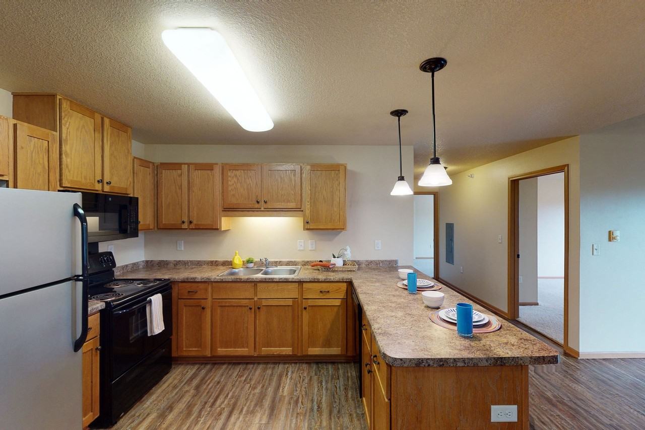 Williston Garden - Photo 3 of 23