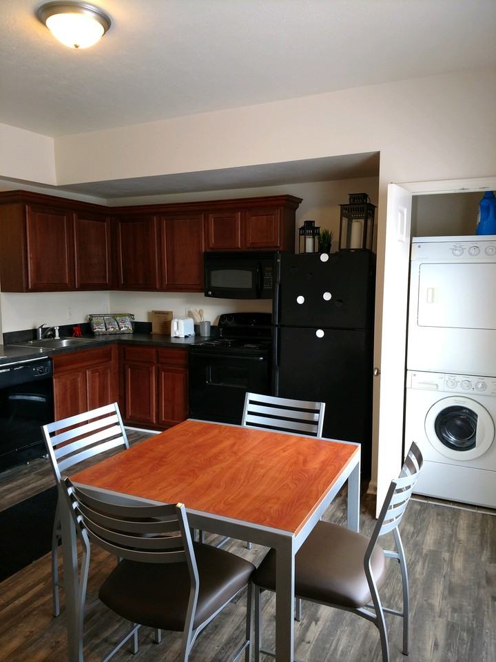 The Heights at Slippery Rock - Photo 2 of 24