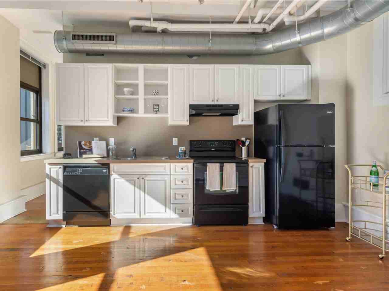 The Stahlman - Photo 2 of 27