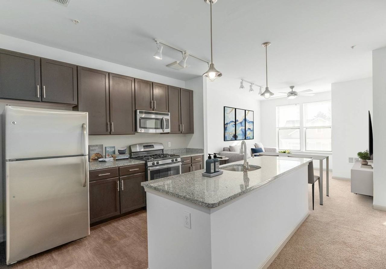 Eastside Flats - Photo 2 of 37