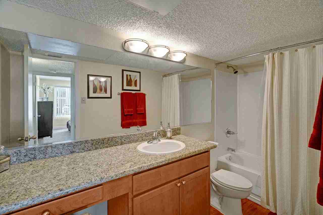 Acacia Park - Photo 2 of 8