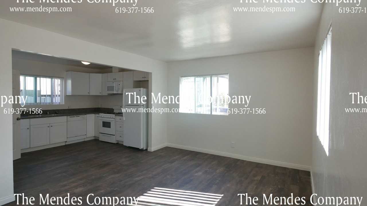 3290 Island Ave - Photo 3 of 11