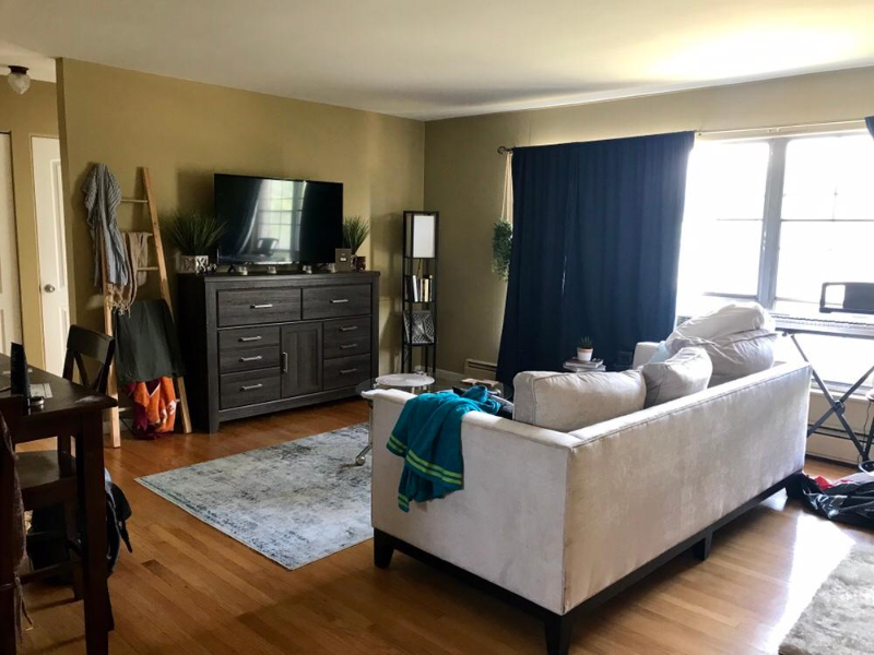 2808 Wmile Road - Photo 4 of 15