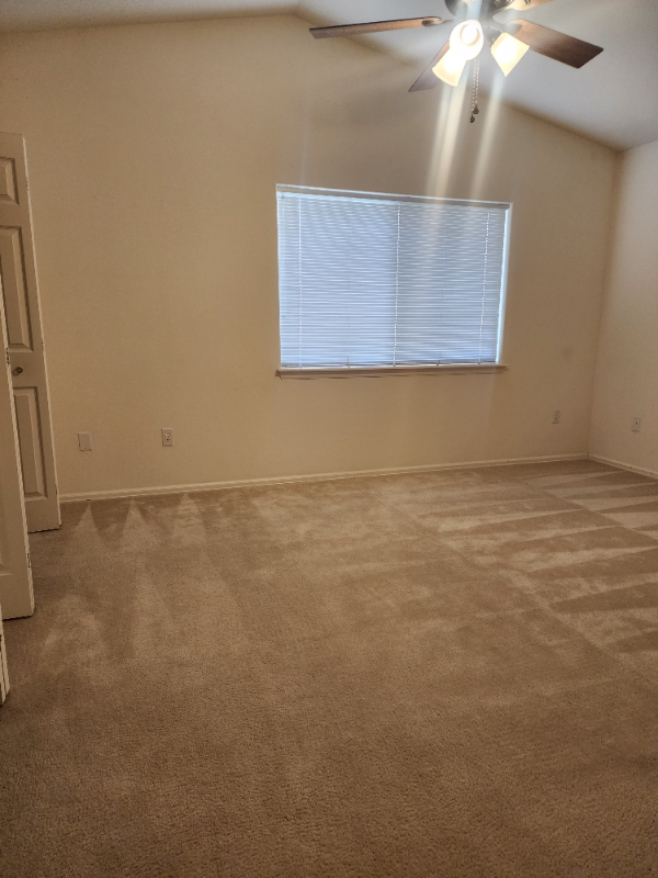 5019 Sage St - Photo 2 of 6