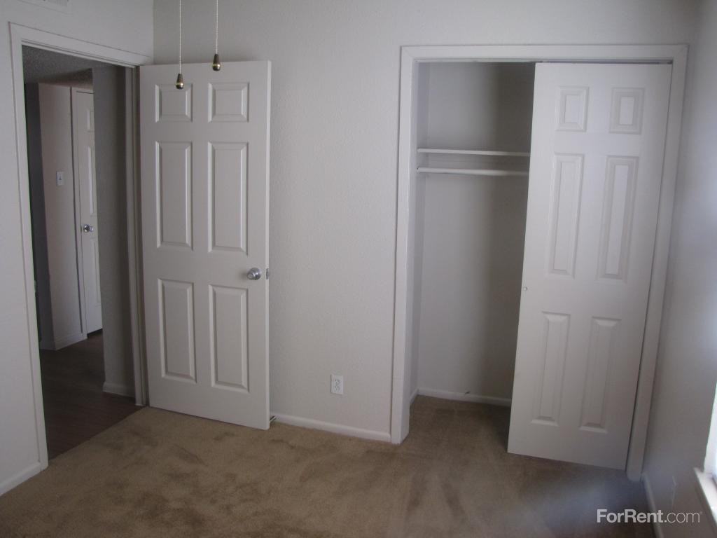 The Place at Commerce - Photo 2 of 19