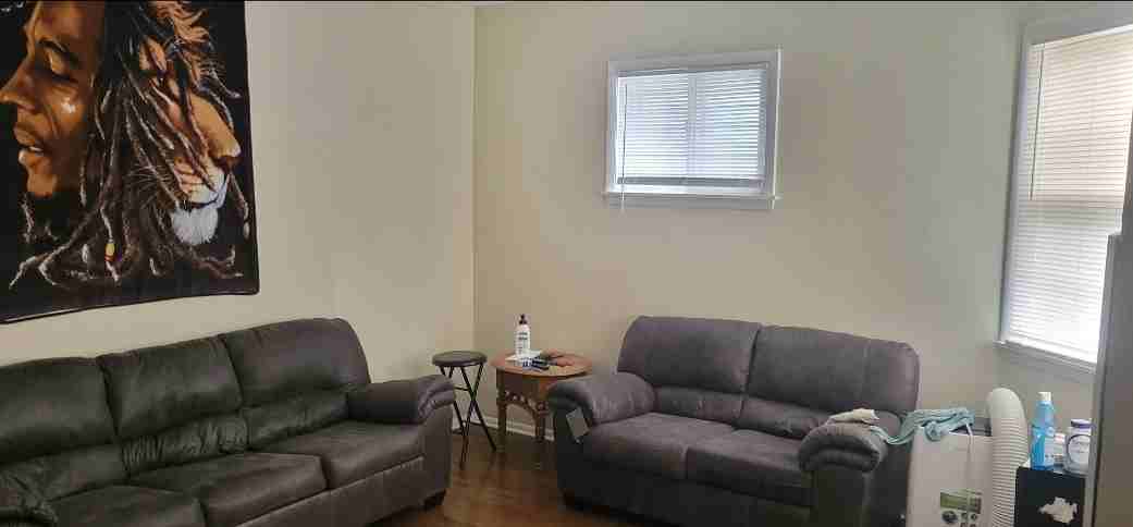 1506 E Kane Pl Lowr - Photo 3 of 9