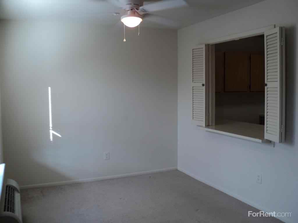 Treetops Apartments - Photo 3 of 9