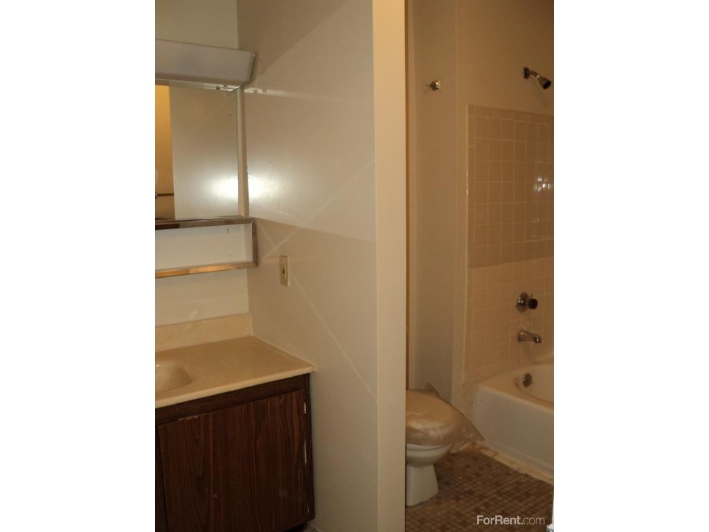 Treetops Apartments - Photo 2 of 9