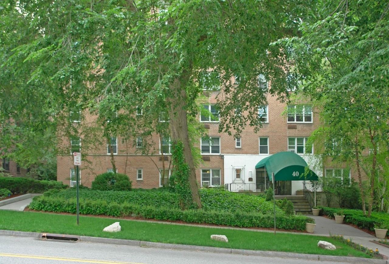 40 Barker Avenue Apartments 40 Barker Ave, White Plains, NY 10601
