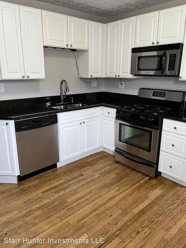 85-87 Starr Ave - Photo 2 of 9