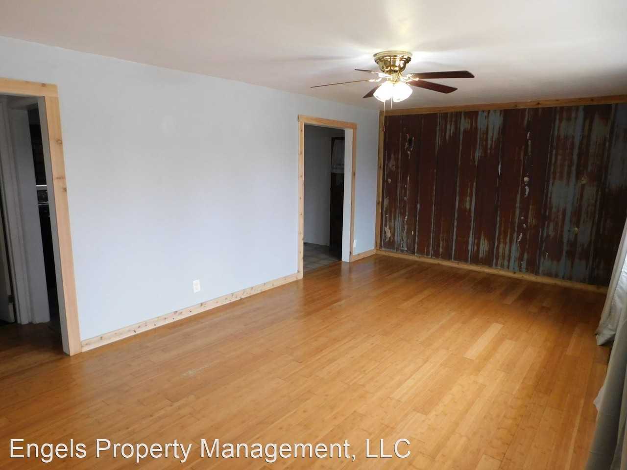 611 Village Rd - Photo 3 of 23