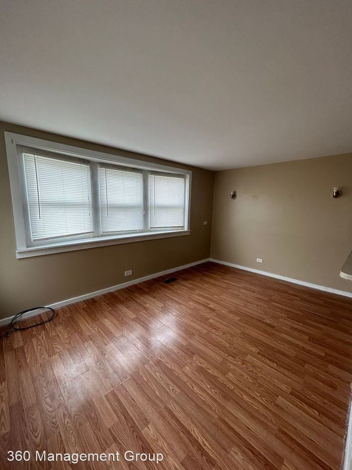 380 Airport Road - Photo 3 of 6