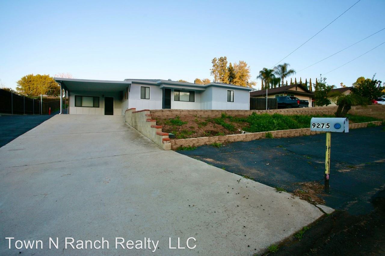 9275 Single Oak Dr - Photo 2 of 15